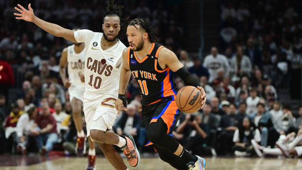 Darius Garland Jalen Brunson Apr 18 2023